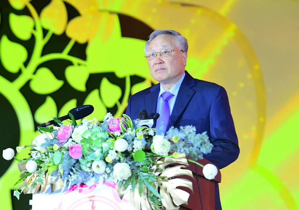 bemacvesak2025_vesak2025_nguoiphattu_com_vesak (3).jpg